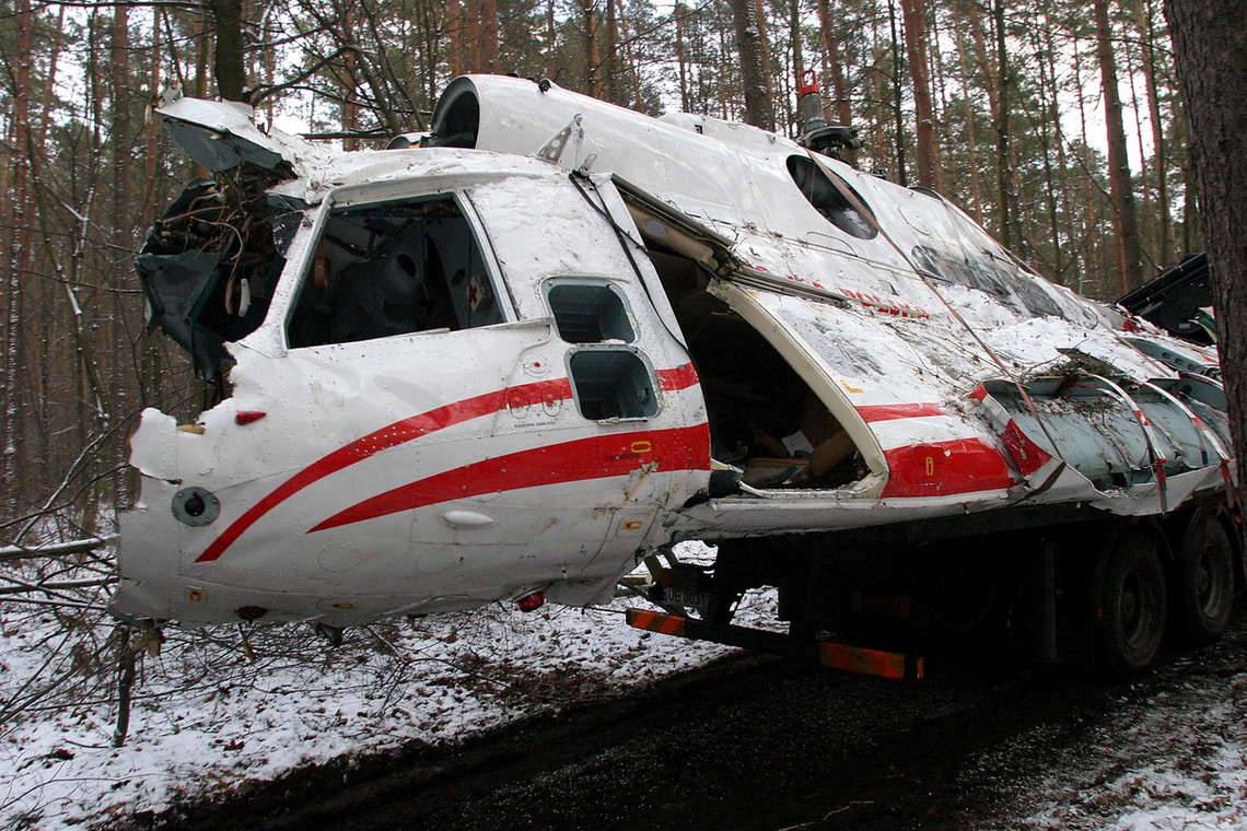 Wypadek śmigłowca Mi-8, na którego pokładzie był m.in. premier Leszek Miller.
