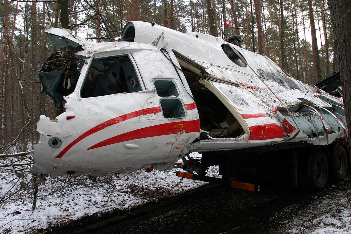 Wypadek śmigłowca Mi-8, na którego pokładzie był m.in. premier Leszek Miller.