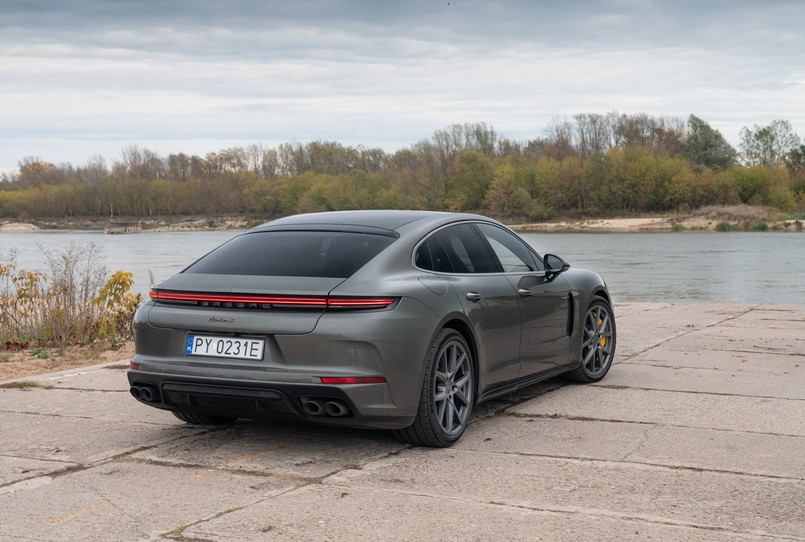 Porsche Panamera Turbo S E-Hybrid