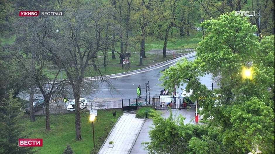 Blokada ispred RTS u Košutnjaku