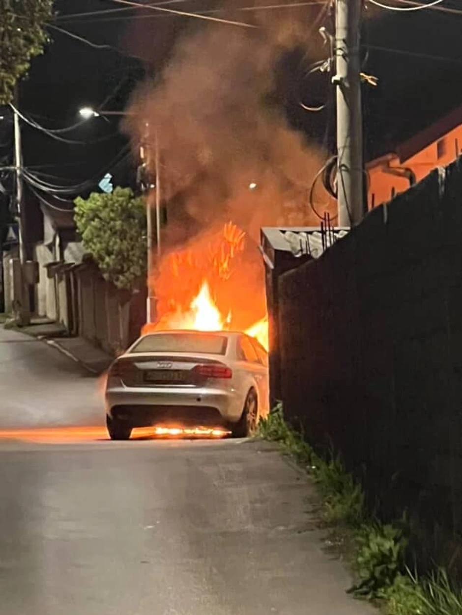 Gori automobil na Zvezdari