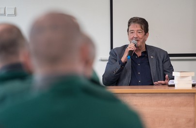 Ruszyła 10. edycja konkursu literackiego Mastertona dla więźniów!