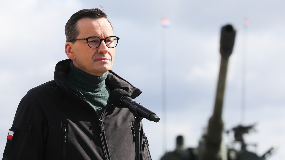 Myśliwce dla Ukrainy. Morawiecki podał możliwy termin 