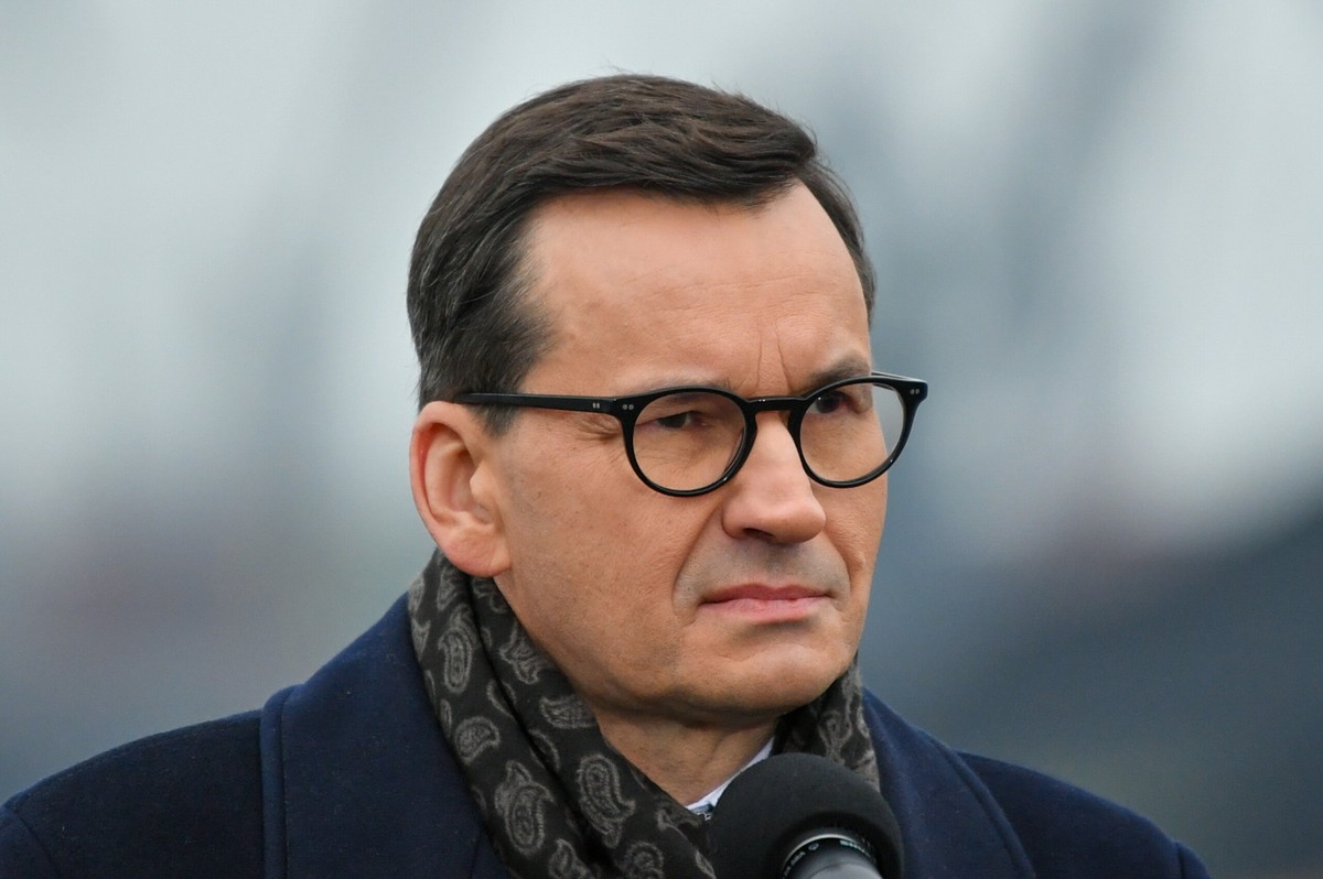 Premier: Nie będzie rządowych środków na premie dla piłkarzy