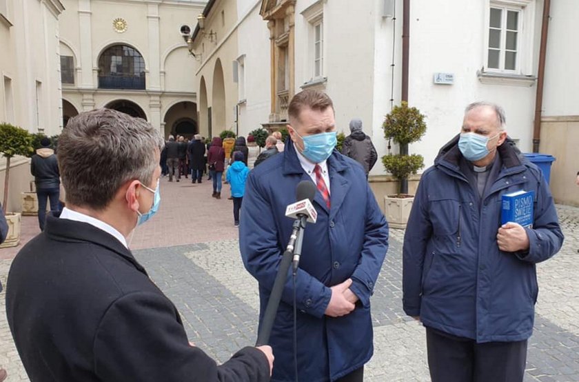 Minister Czarnek stworzył nową naukę. Ogłosił to w zakonie na Jasnej Górze