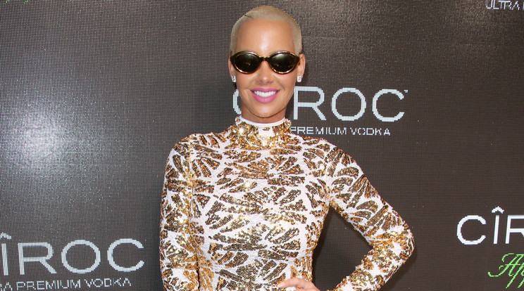 Amber Rose dögös képeket posztolt /Fotó: Northfoto