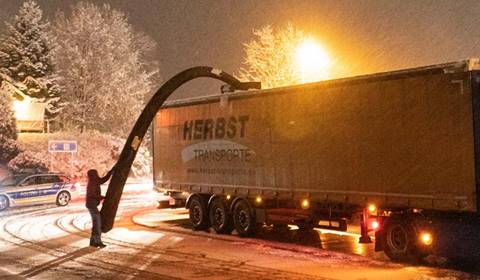 Koniec z lodem spadającym z ciężarówek? Niemcy znaleźli rozwiązanie 
