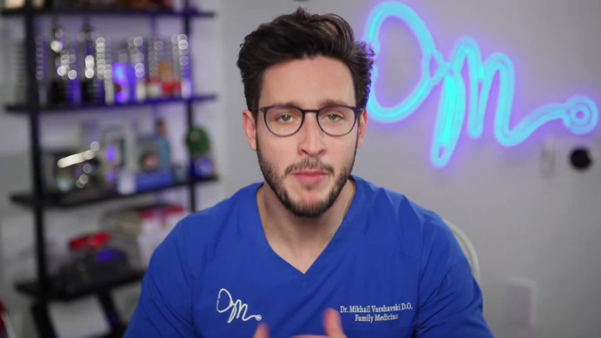 "Glumica mi poslala poruku, pita me da li sme da pije svoj urin", dr otkrio  o kome se rad