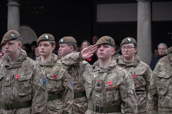 "SINOVI I KĆERI NACIJE, SPREMITE SE ZA SUKOB" Vojni komandant poslao alarmantno upozorenje: "Ovo vidim prvi put u karijeri, CENA MIRA RASTE"
