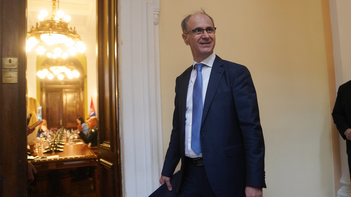 Macut: Očekujem da će OFAC produžiti licencu za rad NIS-a posle 28. avgusta
