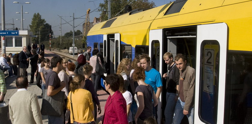 Mniej połączeń, droższe bilety