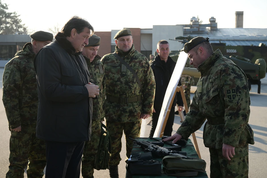 Gašić obišao pripadnike Vojske Srbije u Zaječaru 