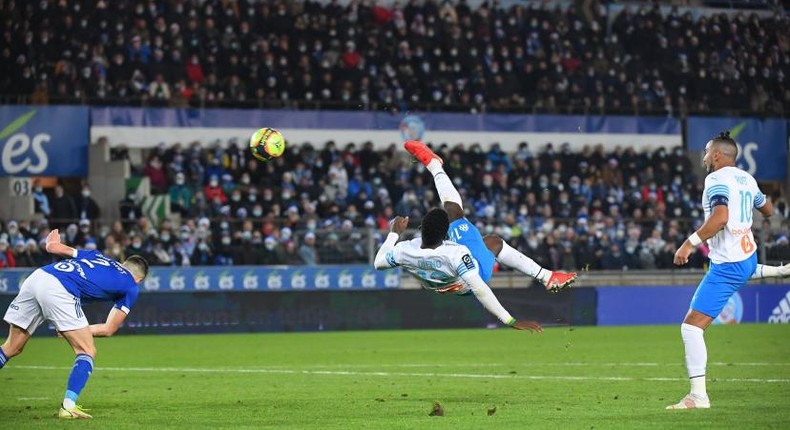 Le ciseau de Bamba Dieng (OM) contre Strasbourg a été désigné plus beau but de la saison de Ligue 1 lors des Trophées UNFP, ce dimanche.