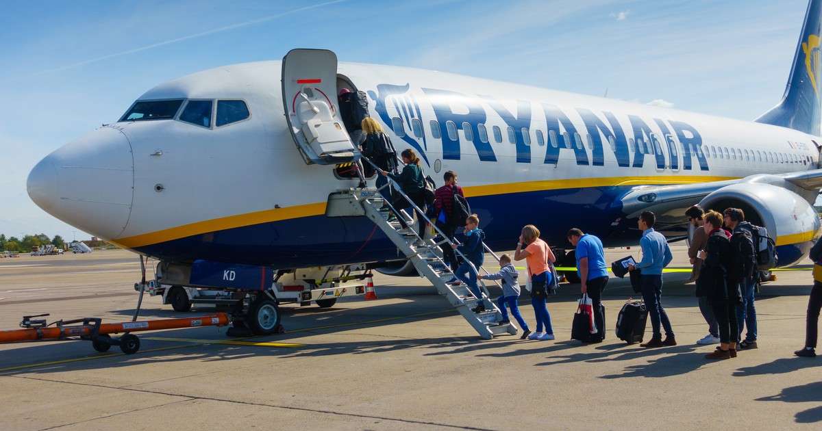 Ryanair zaskoczył nową usługą. Zapłacimy za bilety połowę ceny. Pasażerowie czekali na to od dawna
