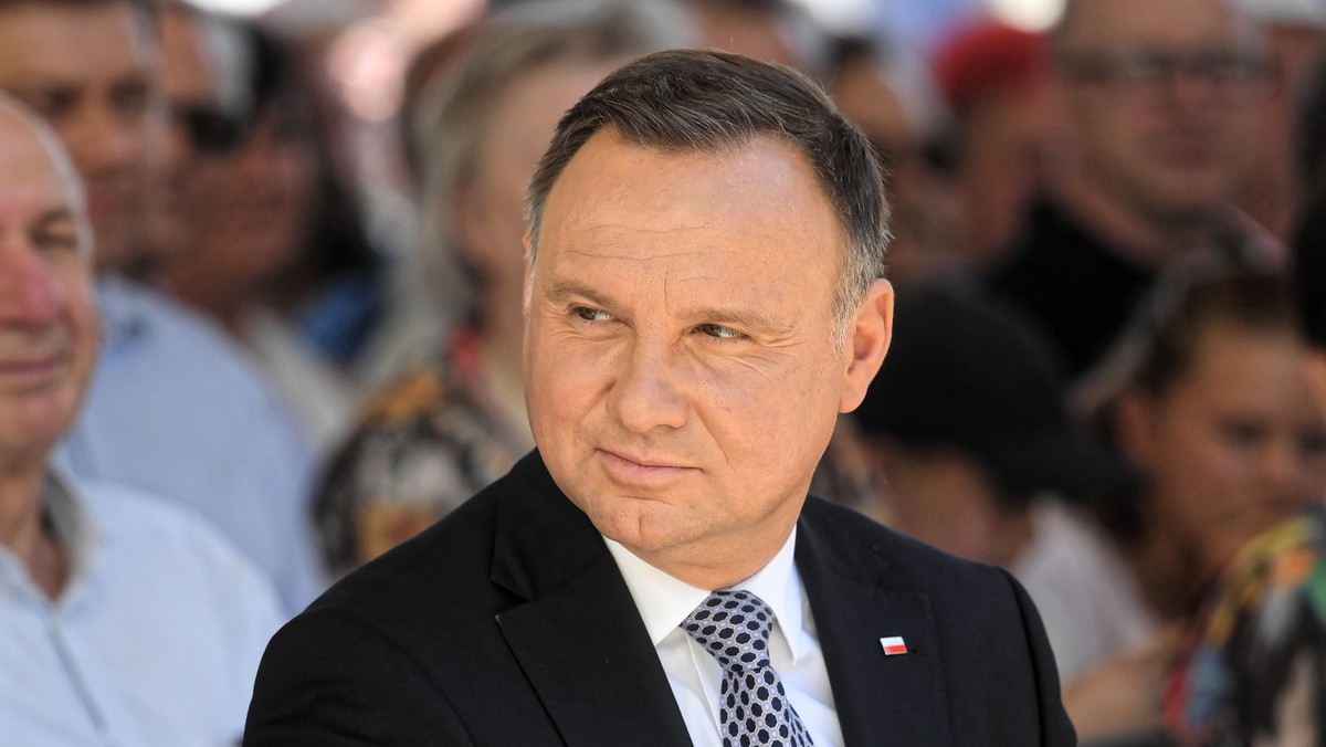 Nie mam wątpliwości co do treści merytorycznej nowelizacji Kodeksu karnego, natomiast miałem wątpliwości co do procedury jej uchwalenia – powiedział prezydent Andrzej Duda TVN, komentując swoją decyzję o skierowaniu noweli do Trybunału Konstytucyjnego.