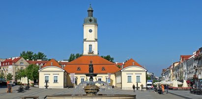 Prognoza pogody w mieście Białystok - zobacz, czy 2018-08-13 powita nas słońcem, czy też konieczne jest wzięcie parasolek?