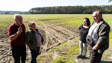 Cała wieś przeciwko budowie składowiska odpadów. Zrzucili się na prawnika i hydrogeologa