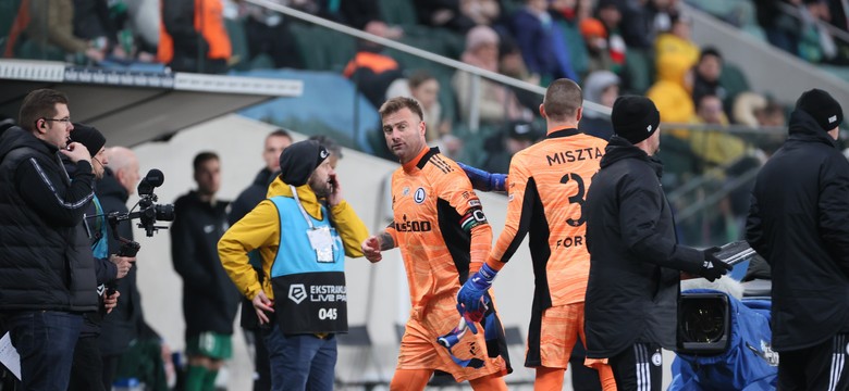 Artur Boruc surowo ukarany za swoje zachowanie podczas meczu z Wartą