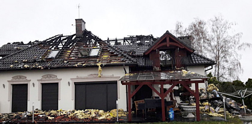 Zginęła 40-letnia kobieta. Nie wiadomo dlaczego doszło do pożaru. Straty są ogromne 