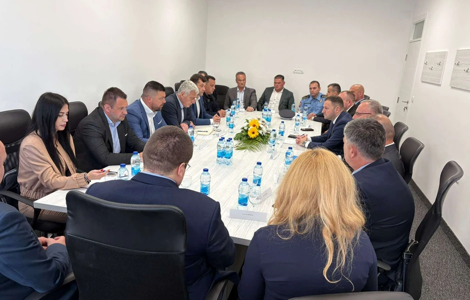 BRATUNAC Luka Čaušić Boris Trninić