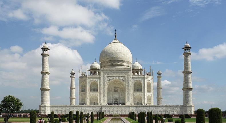 ___4937907___https:______static.pulse.com.gh___webservice___escenic___binary___4937907___2016___4___19___21___taj-mahal