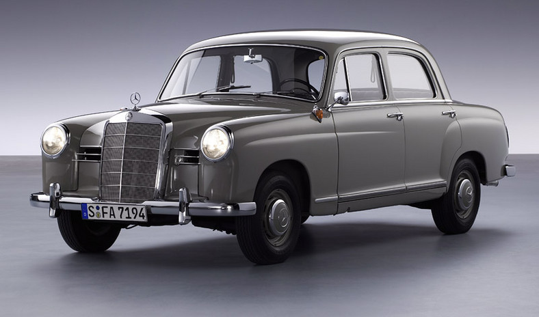 Mercedes-Benz E: historia gwiazdy klasy średniej wyższej (250 fotografii)