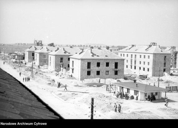 Budowa zakładów przemysłowych i osiedla mieszkaniowego Nowa Huta  - rok 1950