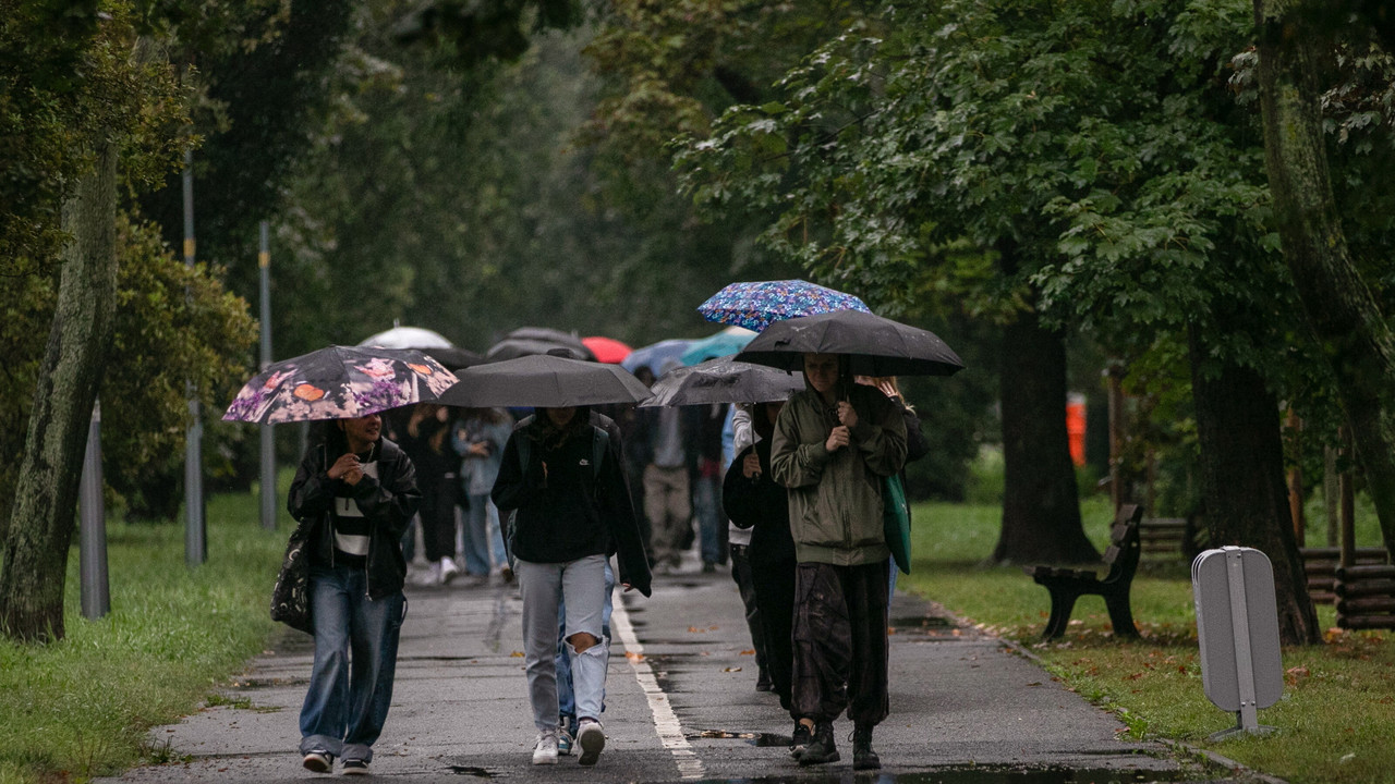 Podtopienia we Wrocławiu. Kulminacja fali na Odrze spodziewana około piątku