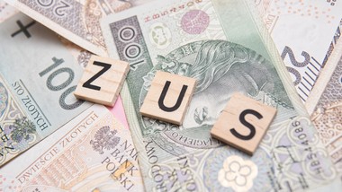 654,48 zł miesięcznie z zus. bez względu na wiek i zarobki. dla kogo?