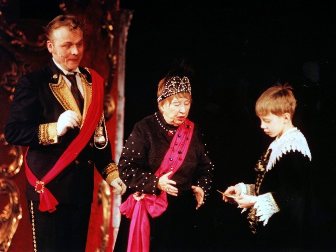 Irena Kwiatkowska (1912 - 2011)