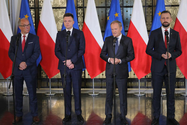 Donald Tusk kandydatem na premiera, możliwie szybkie zakończenie procesu formowania rządu i zwołanie pierwszego posiedzenia nowego Sejmu, z takim apelem zwrócili się do prezydenta liderzy ugrupowań opozycyjnych