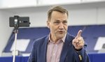 Radosław Sikorski z ręką na temblaku. Co się stało?