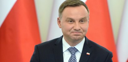 Andrzej Duda ma własną kolędę. Zaśpiewano ją przed Pałacem Prezydenckim