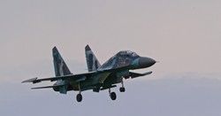 Strącać czy nie? Sondaż jasno pokazuje stanowisko Polaków wobec rosyjskich samolotów nad NATO