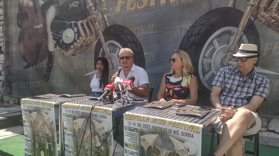  Ivan Blagojević direktor Nišvila na pres konferenciji