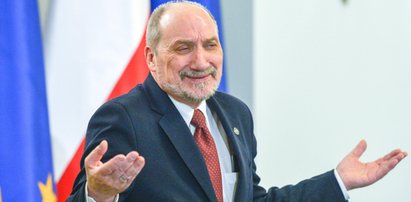 Śledztwo smoleńskie. Macierewicz zmienił zdanie?