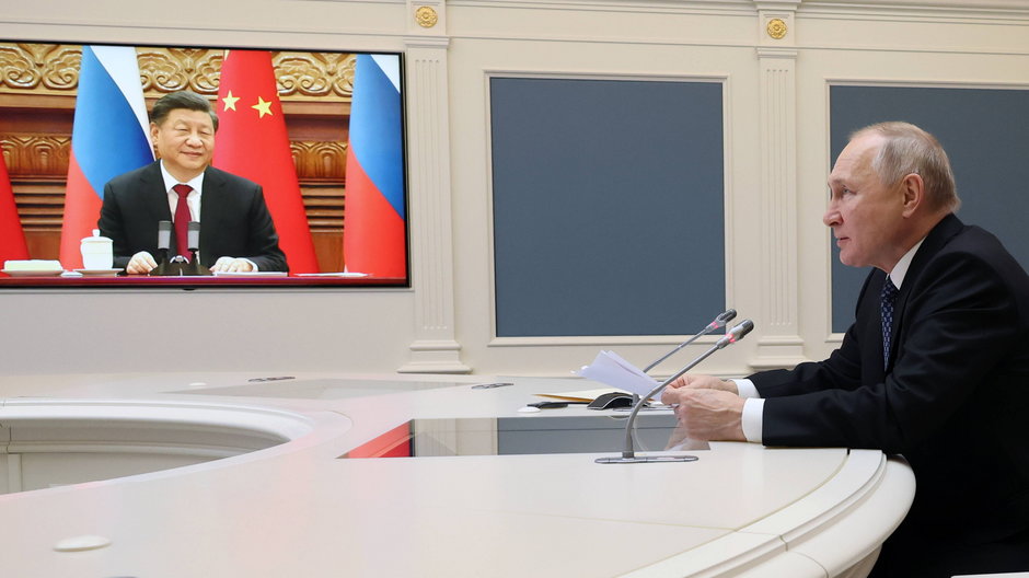 Wladimir Putin podczas wideokonferencji z Xi Jinpingiem