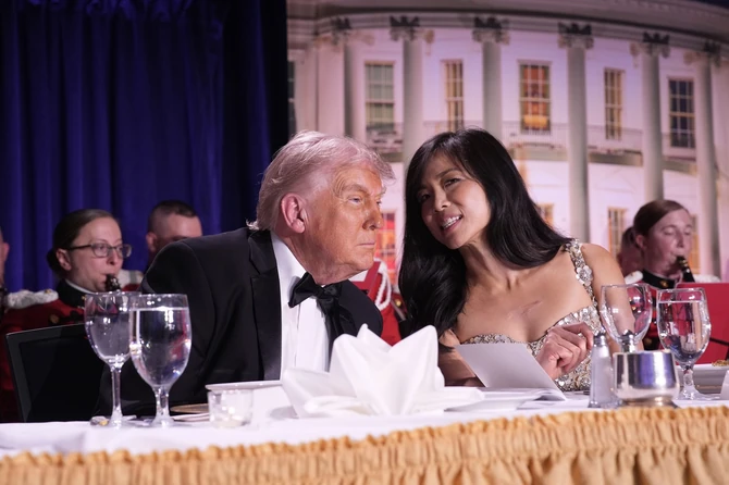 Donald Tramp i Veidžia Đang