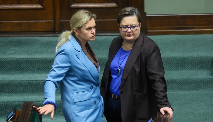 Wynagrodzenie za godziny ponadwymiarowe nauczycieli. Jest decyzja Sejmu