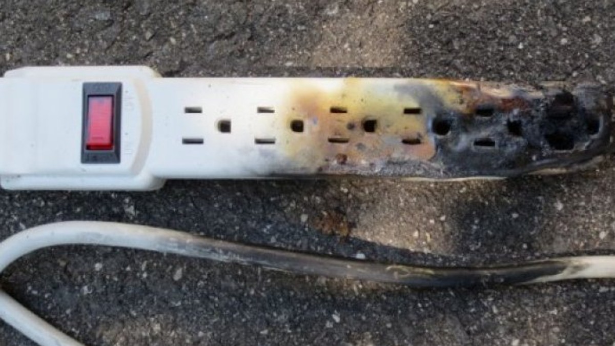 Šta nikako ne treba uključivati na produžni kabl: Kompletan spisak kućnih uređaja  Kép