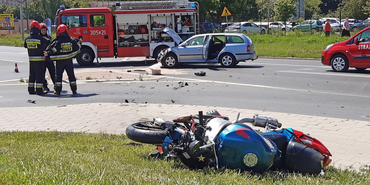 Wypadek motocyklisty na Kilińskiego w Łodzi