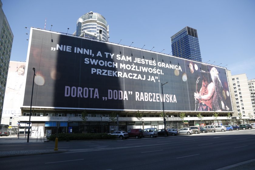 Plakat z Dodą