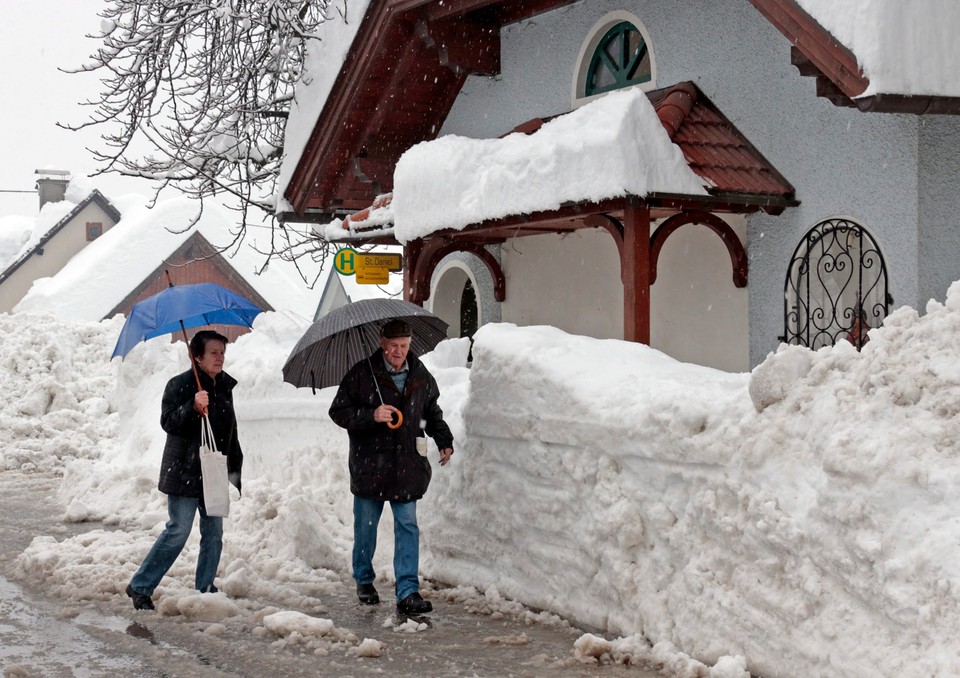 AUSTRIA WEATHER SNOW