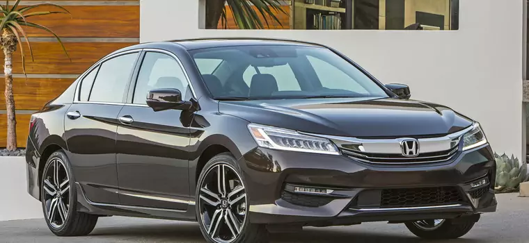 Tak zmieniła się Honda Accord MY2016