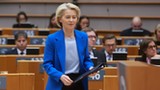 Von der Leyen bije na alarm: Europa traci miliardy przez opóźnienia