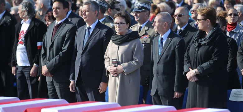 Uroczysty pogrzeb Żołnierzy Wyklętych. Warszawa oddała hołd bohaterom [ZDJĘCIA]
