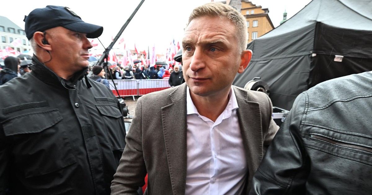 Skandaliczne wystąpienie Bąkiewicza na marszu PiS. Użył słów znanego polskiego zabójcy