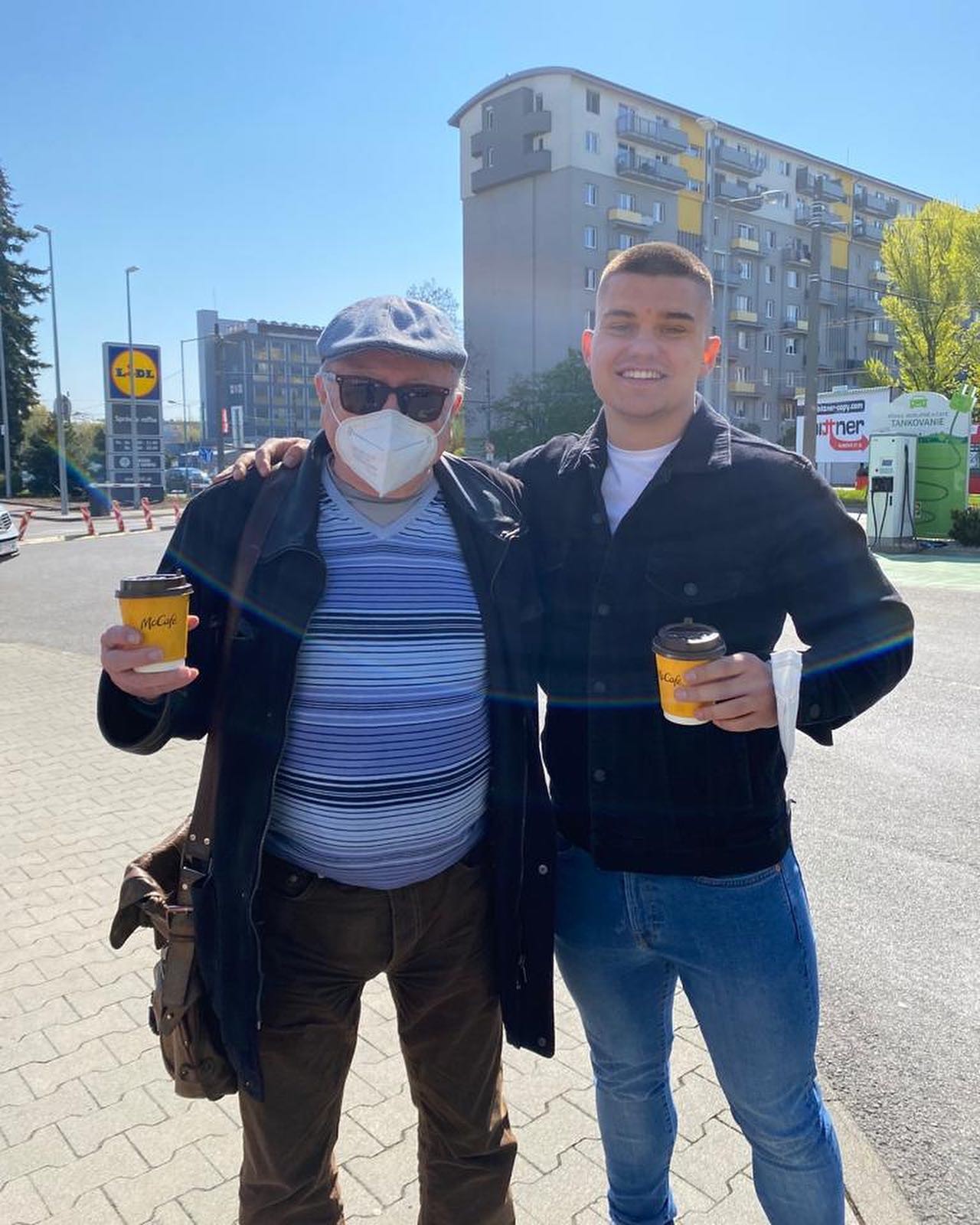 Richard Mažonas a jeho dedo, forenzný psychiater a súdny znalec Svetozár Droba.