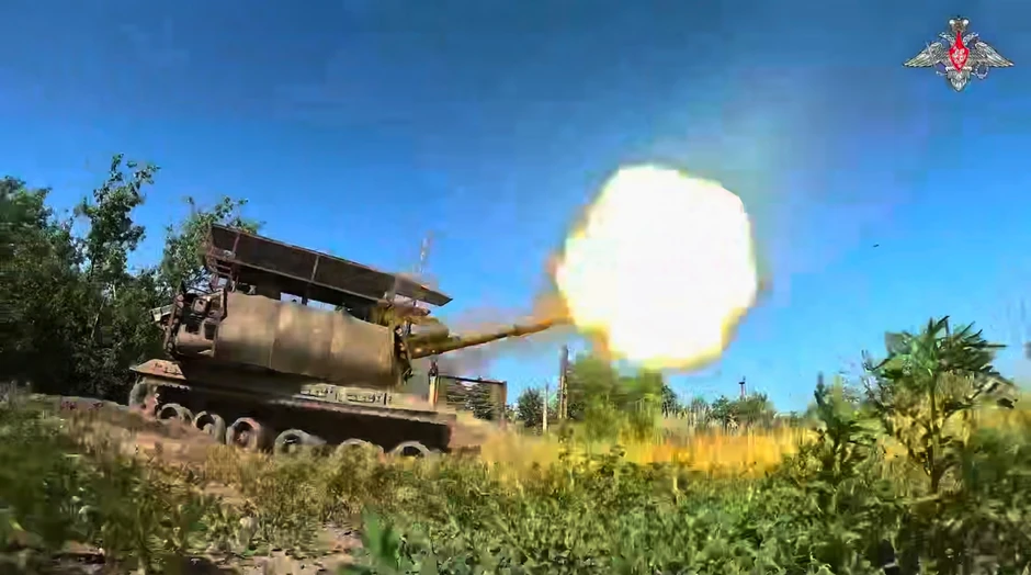 Ruska vojska puca na ukrajinske položaje na nepoznatoj lokaciji u Ukrajini 31. jula