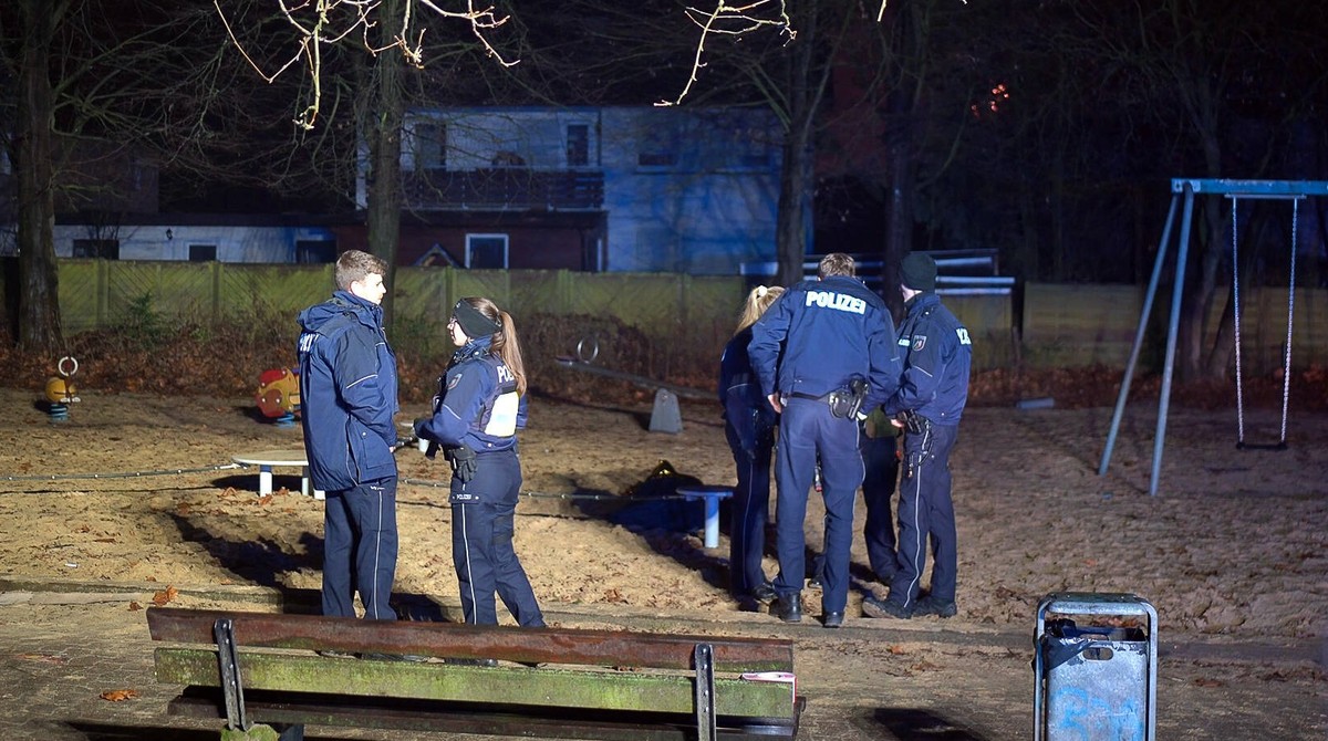 Zrobili własne petardy. Dwóch 18-latków zginęło. Tragedia na placu zabaw